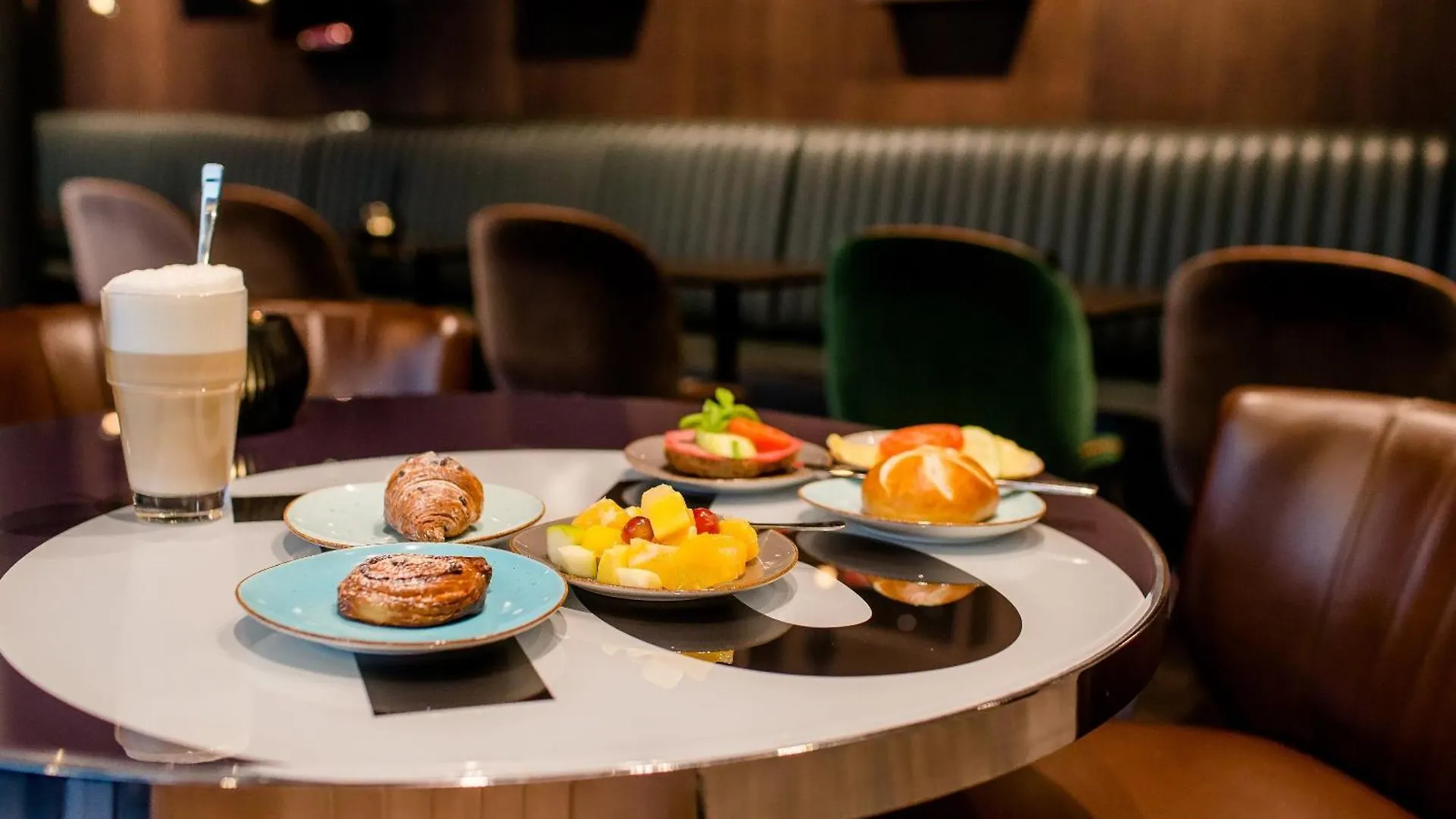 Motel One Frankfurt-Eastside Frankfurt am Main Deutschland
