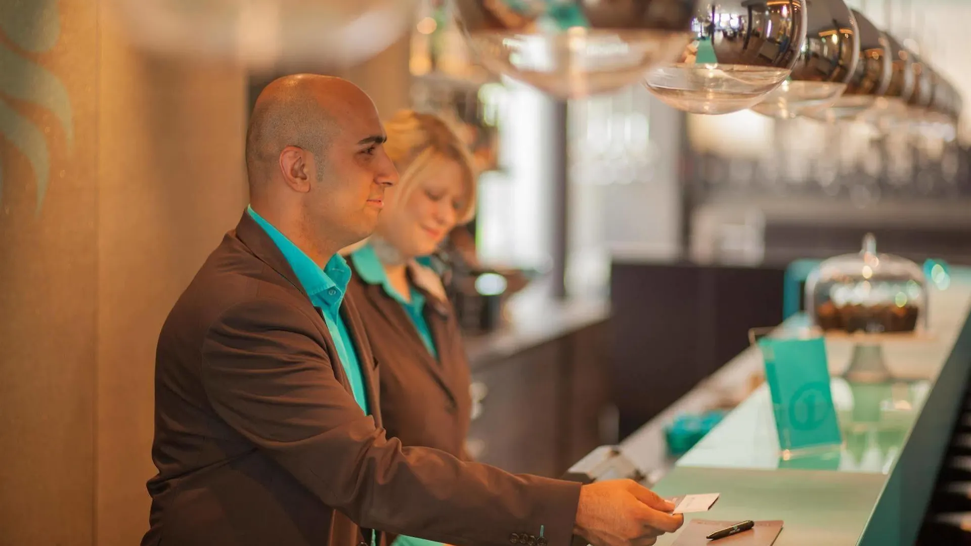Motel One Frankfurt-Eastside Frankfurt am Main 3*,